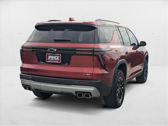 2025 Chevrolet Traverse Z71 photo 4