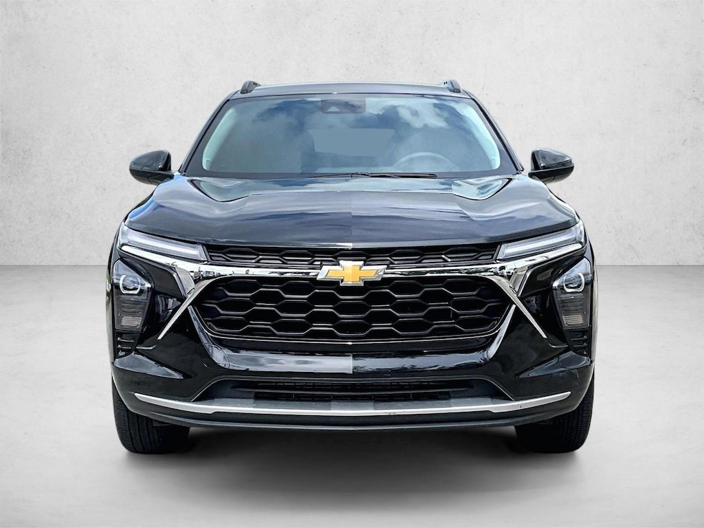 Used 2025 Chevrolet Trax LT SUV