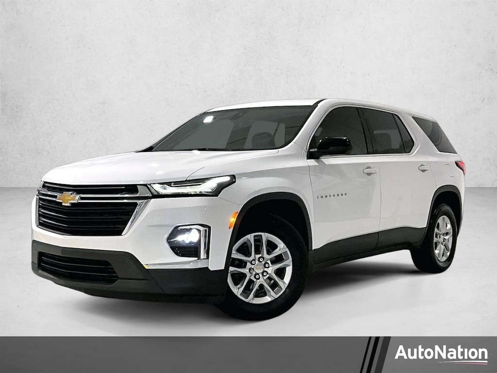 Used 2022 Chevrolet Traverse LS SUV