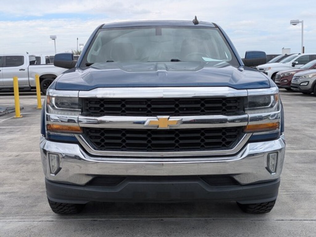 Used 2018 Chevrolet Silverado 1500 LT Truck Crew Cab