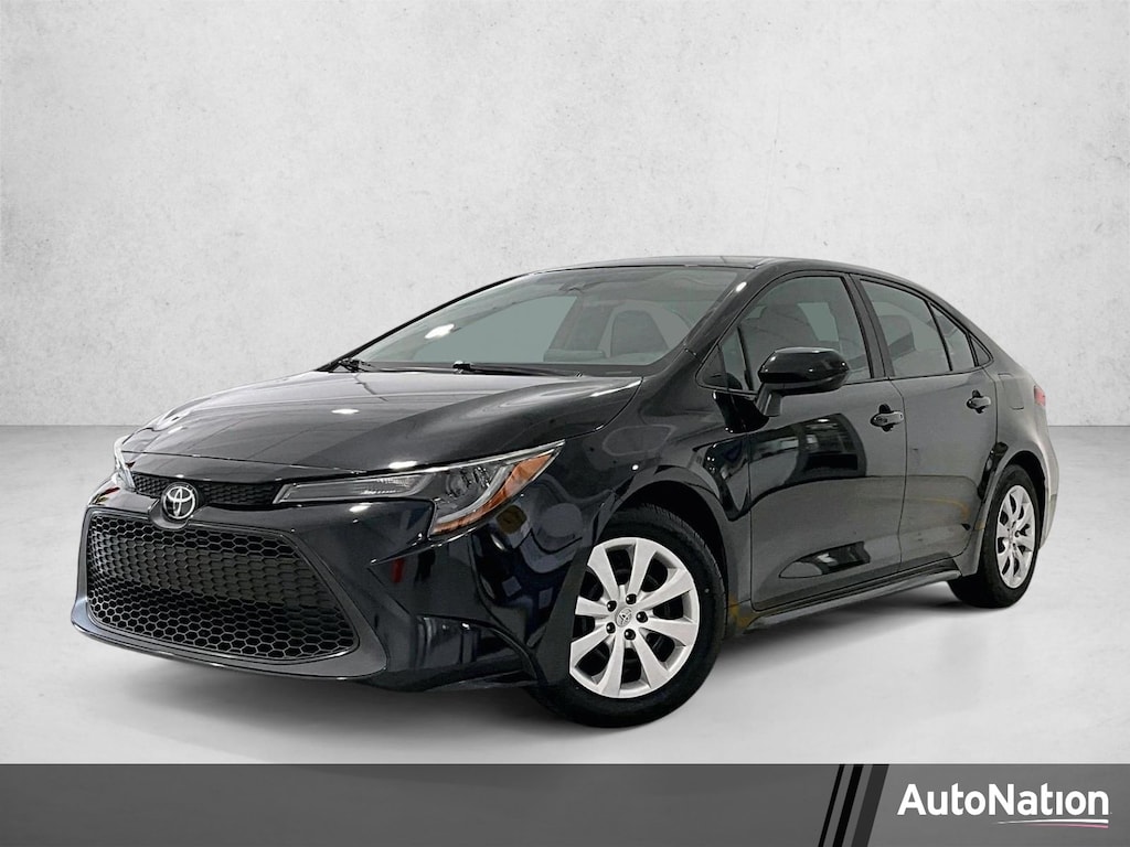 Used 2022 Toyota Corolla LE Sedan