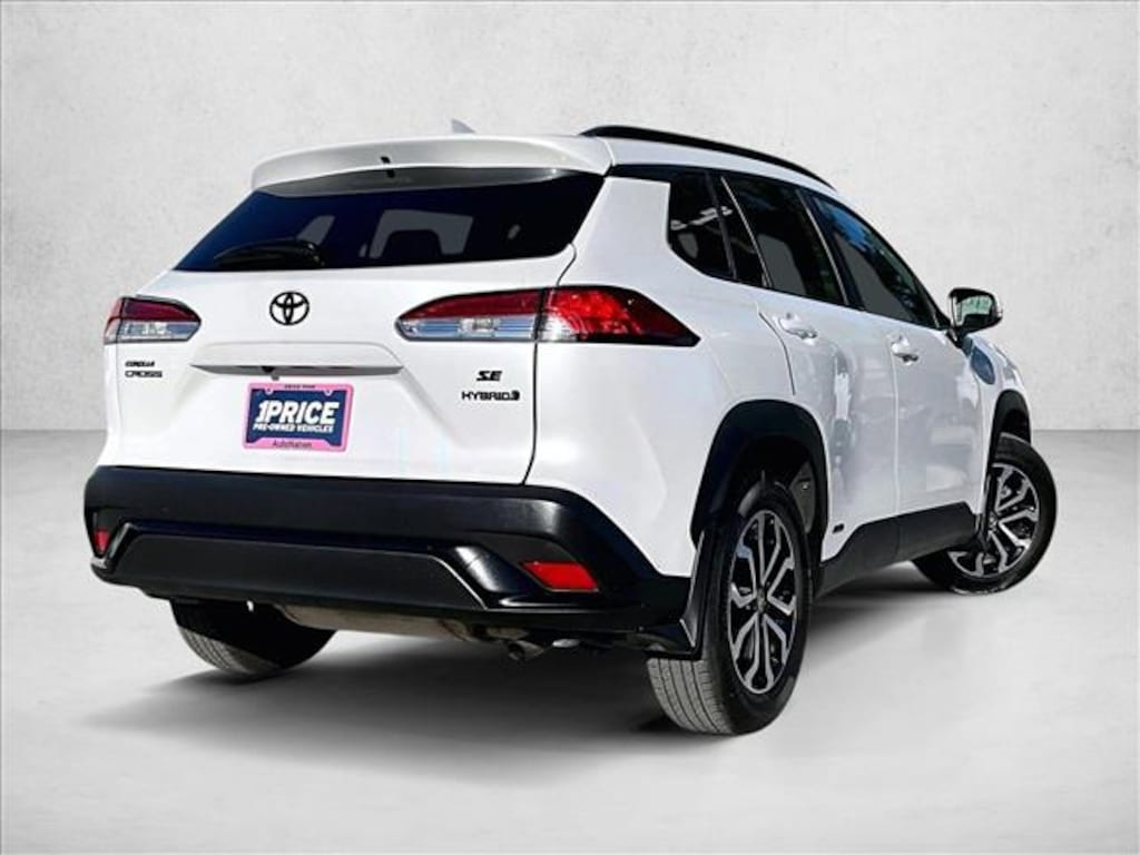 Used 2024 Toyota Corolla Cross Hybrid Hybrid SE SUV