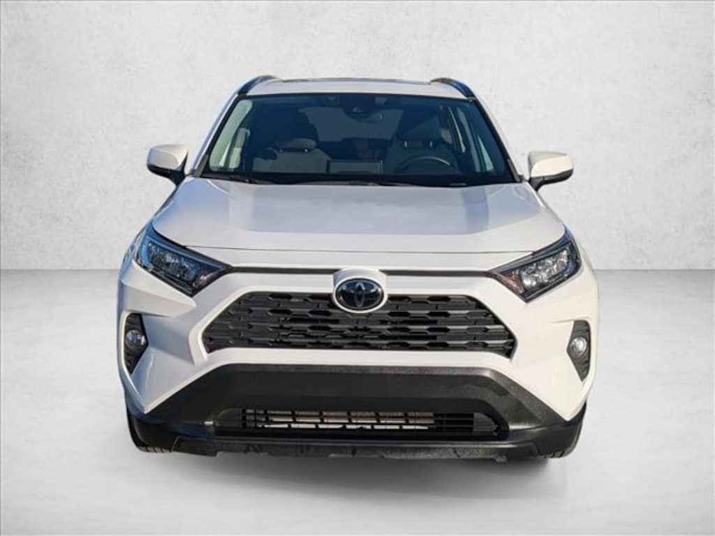 Used 2021 Toyota RAV4 XLE SUV
