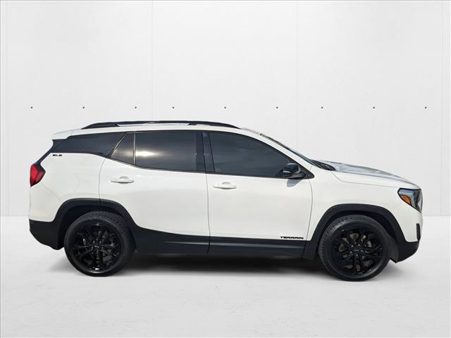 2020 Gmc Terrain SLE photo 3