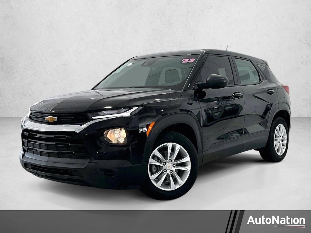 Used 2023 Chevrolet Trailblazer LS SUV