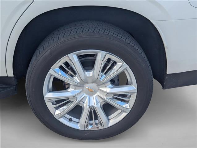 2021 Chevrolet Tahoe High Country photo 2