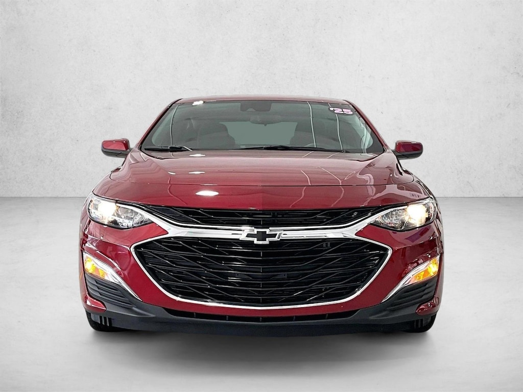 Used 2025 Chevrolet Malibu RS Sedan