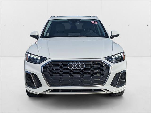 2022 Audi Q5 S line Premium photo 2