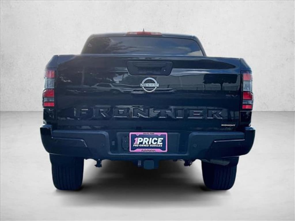 Used 2023 Nissan Frontier SV Truck Crew Cab