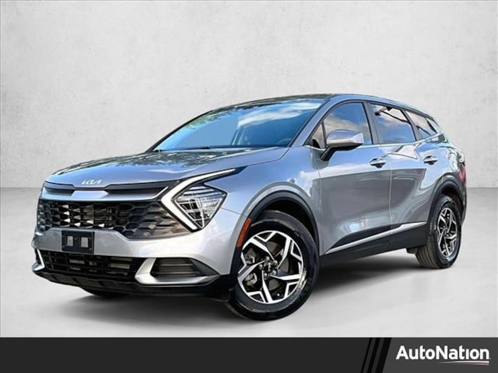 Used 2024 Kia Sportage LX SUV