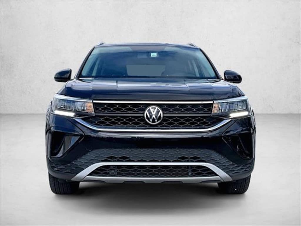 Used 2022 Volkswagen Taos SE SUV