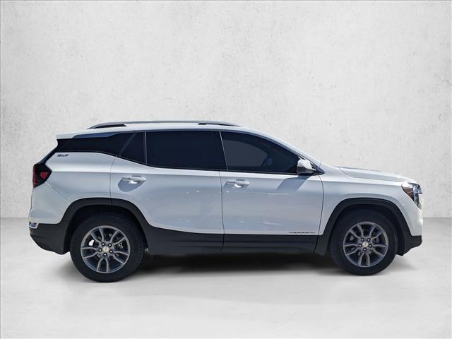 2023 Gmc Terrain SLT photo 3