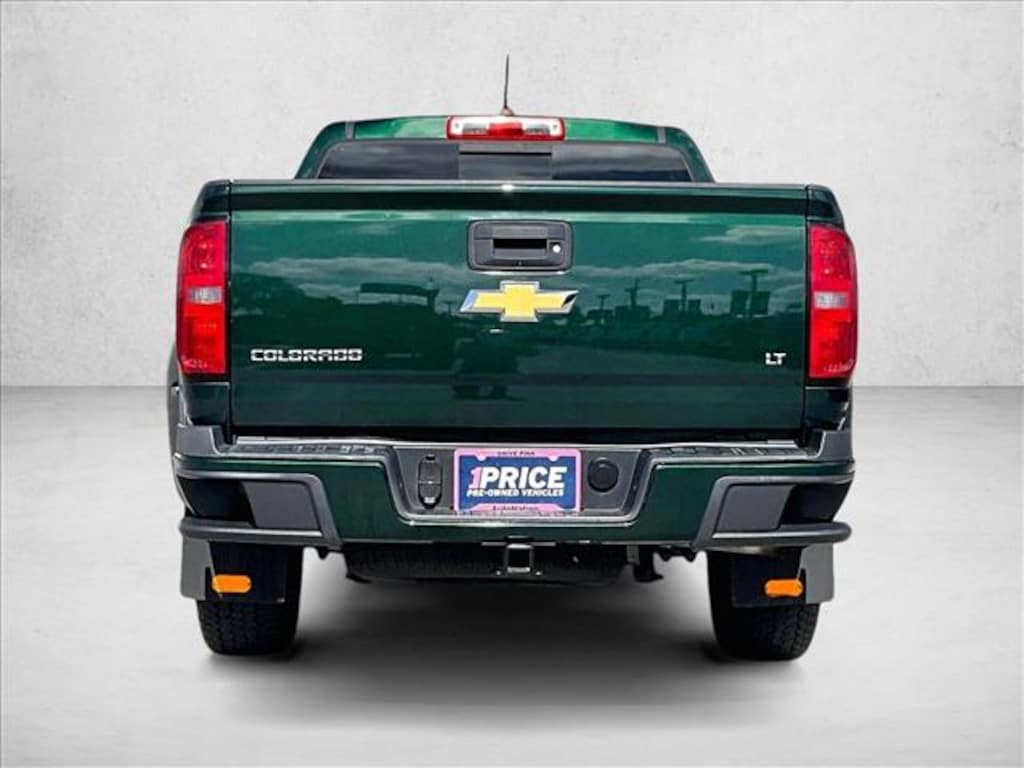 Used 2016 Chevrolet Colorado 2WD LT Truck Crew Cab