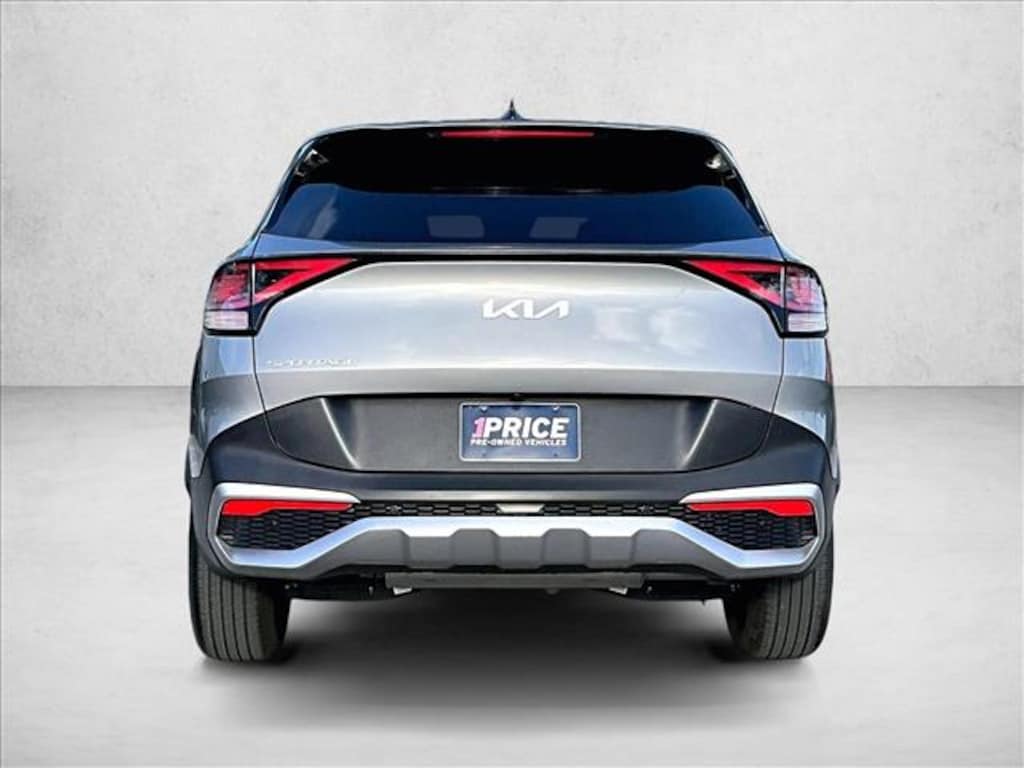 Used 2024 Kia Sportage LX SUV