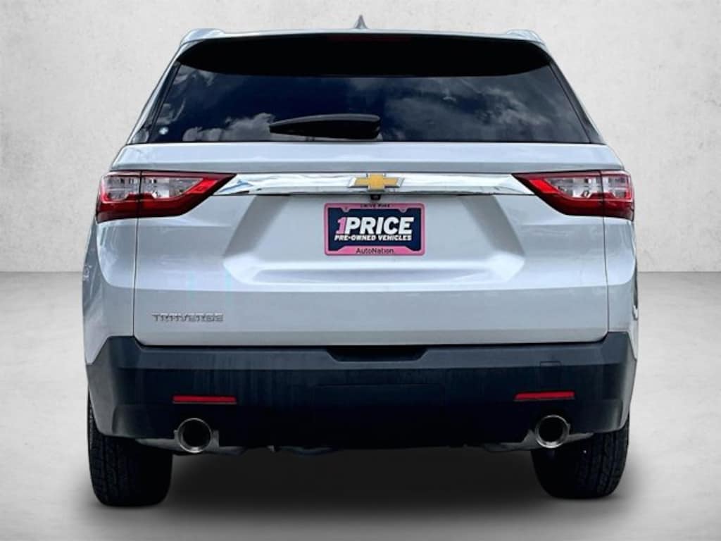 Used 2021 Chevrolet Traverse LS SUV