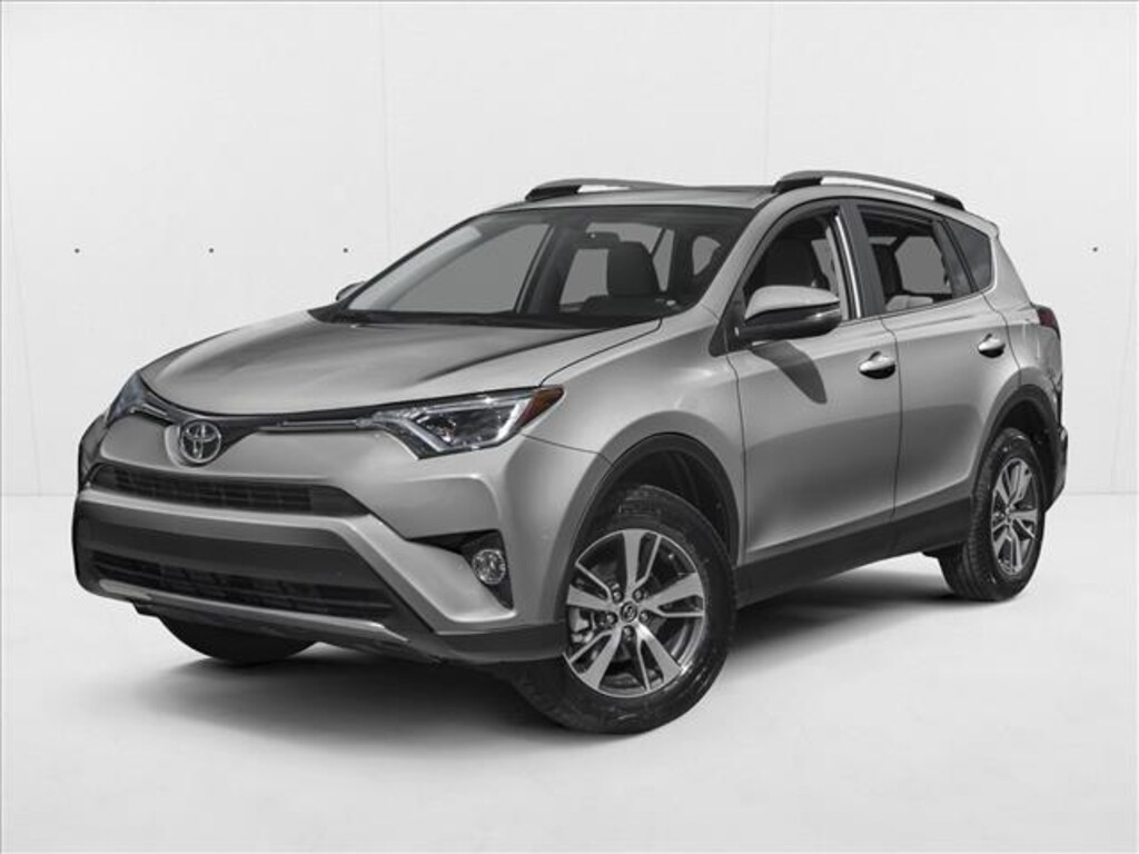 Used 2017 Toyota RAV4 XLE SUV