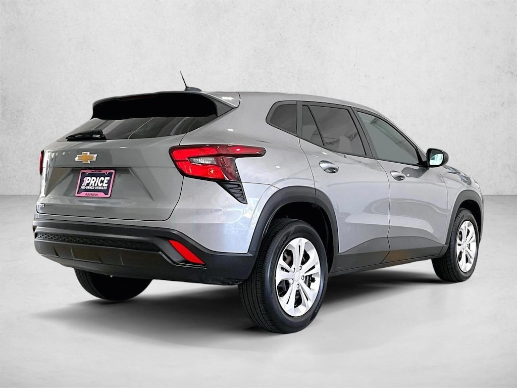 Used 2024 Chevrolet Trax LS SUV