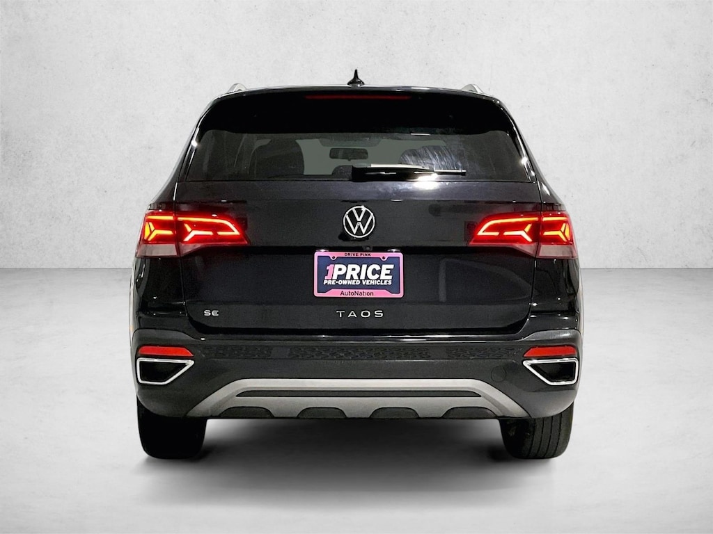 Used 2022 Volkswagen Taos SE SUV