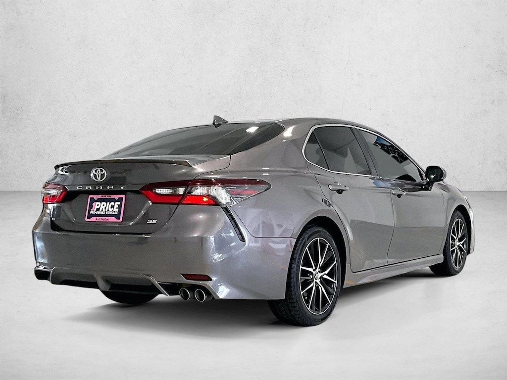 Used 2024 Toyota Camry SE Sedan