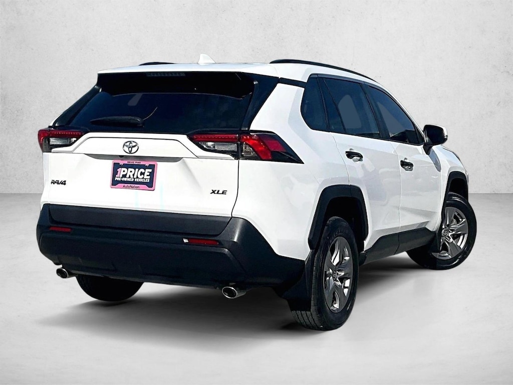 Used 2024 Toyota RAV4 XLE SUV