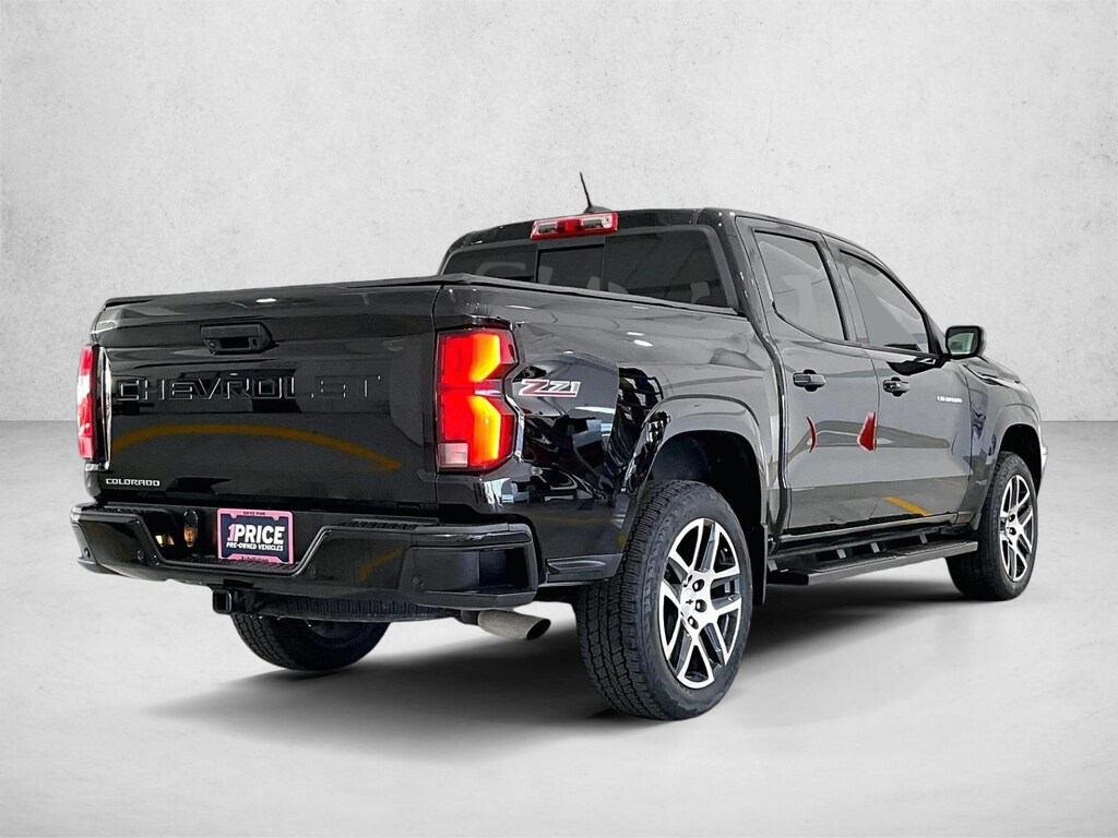 Used 2024 Chevrolet Colorado 4WD Z71 Truck Crew Cab