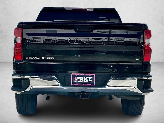 2023 Chevrolet Silverado 1500 LT photo 4