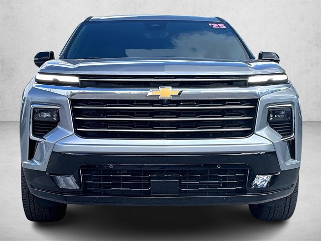 2025 Chevrolet Traverse High Country photo 3