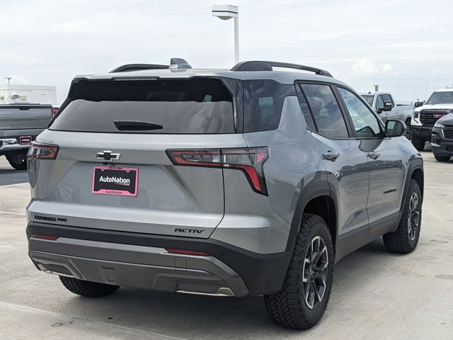 2026 Chevrolet Equinox ACTIV photo 2