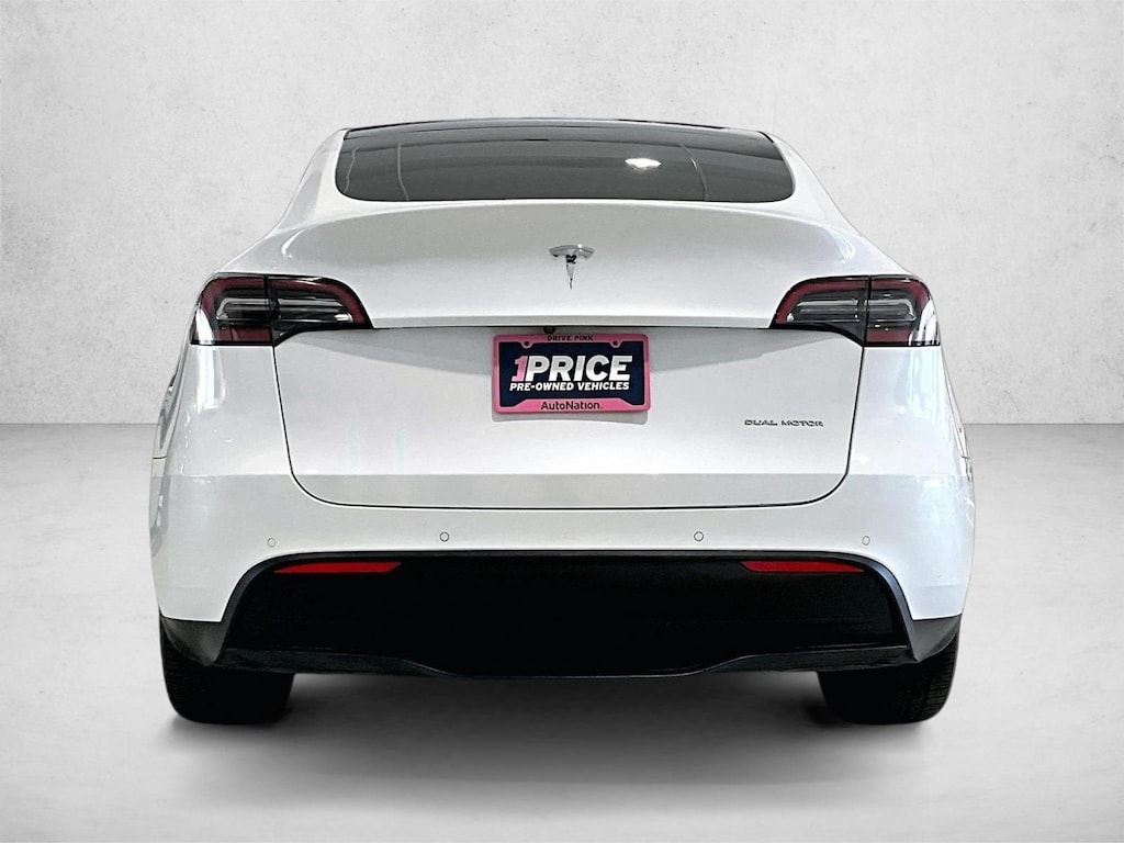 Used 2022 Tesla Model Y Long Range SUV
