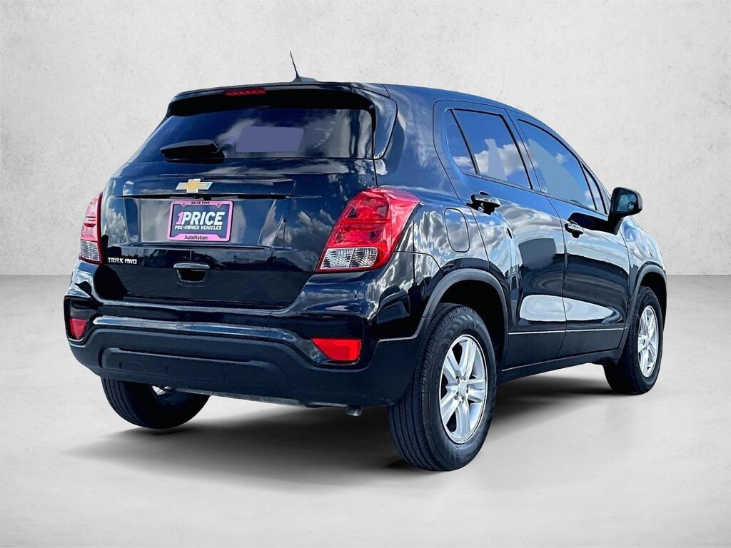 Used 2022 Chevrolet Trax LS SUV