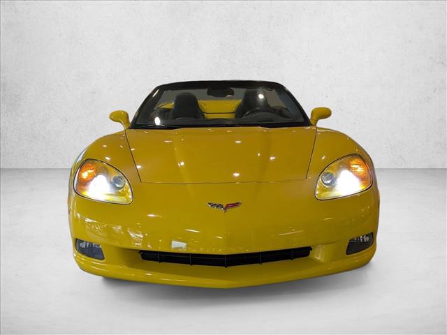 2011 Chevrolet Corvette 3LT Convertible photo 2