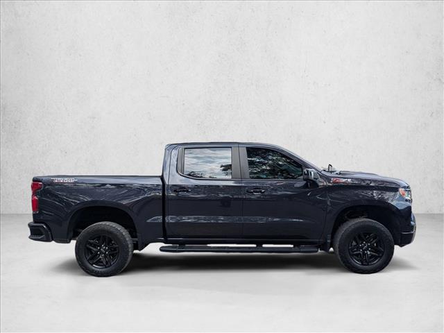 2024 Chevrolet Silverado 1500 LT Trail Boss photo 3