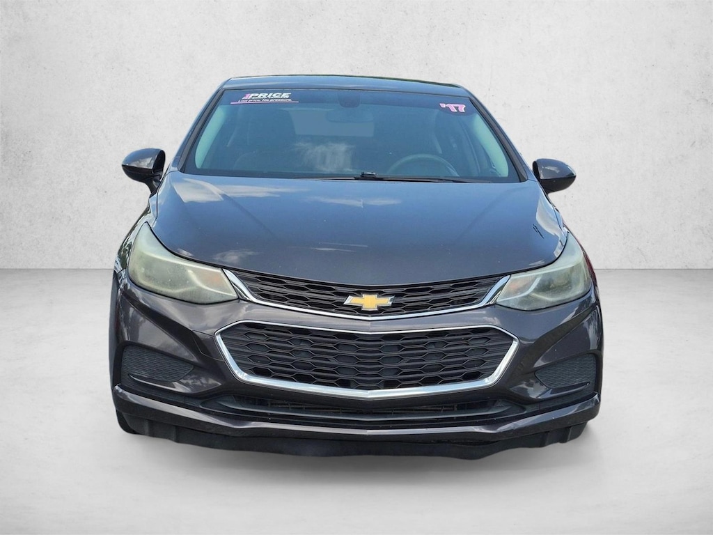 Used 2017 Chevrolet Cruze LT Sedan