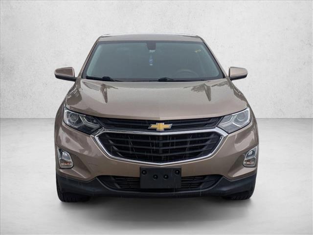 2018 Chevrolet Equinox LT photo 2