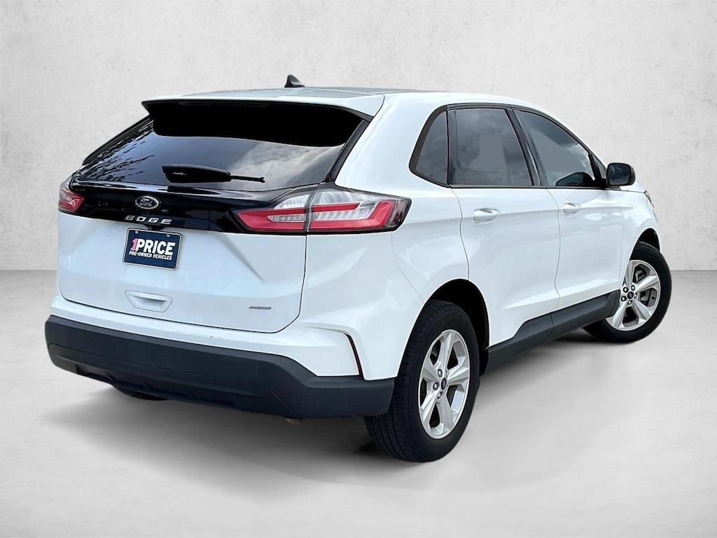 Used 2022 Ford Edge SE SUV