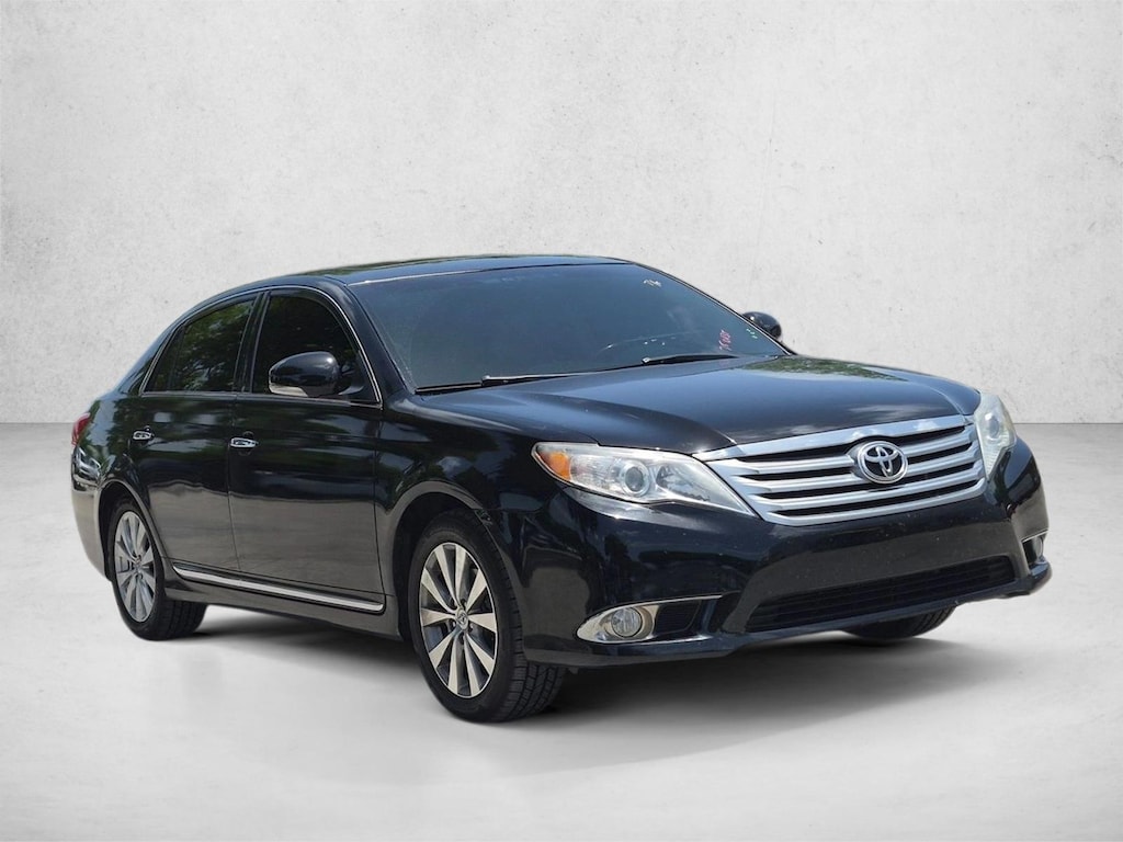 Used 2011 Toyota Avalon Limited Sedan