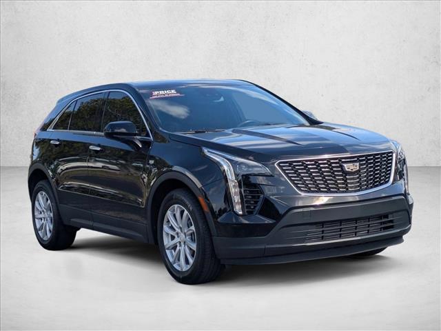 2023 Cadillac XT4 Luxury photo 3