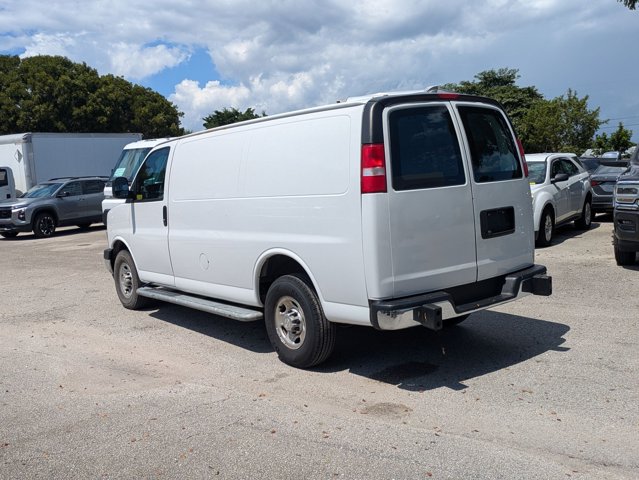 2021 Chevrolet Express 2500 Cargo Van photo 4