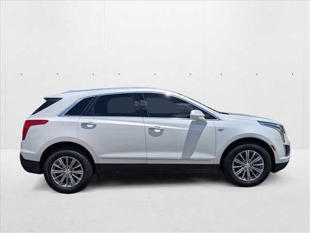 2017 Cadillac XT5 Luxury photo 3
