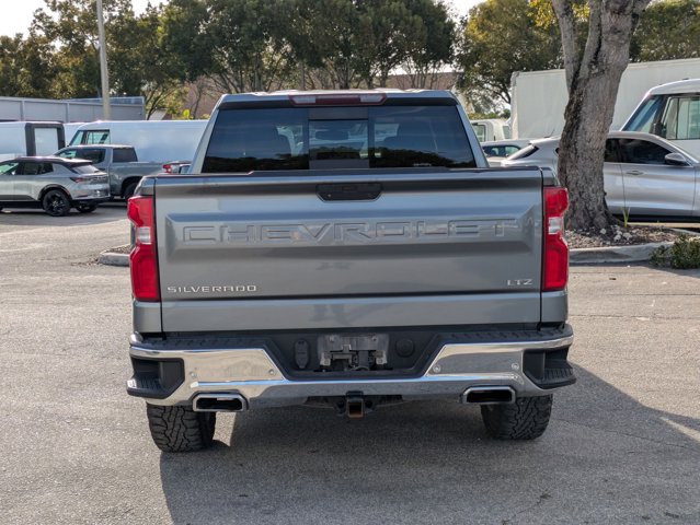 2020 Chevrolet Silverado 1500 LTZ photo 2