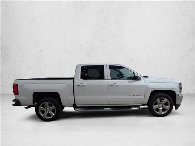 2018 Chevrolet Silverado 1500 LT photo 4