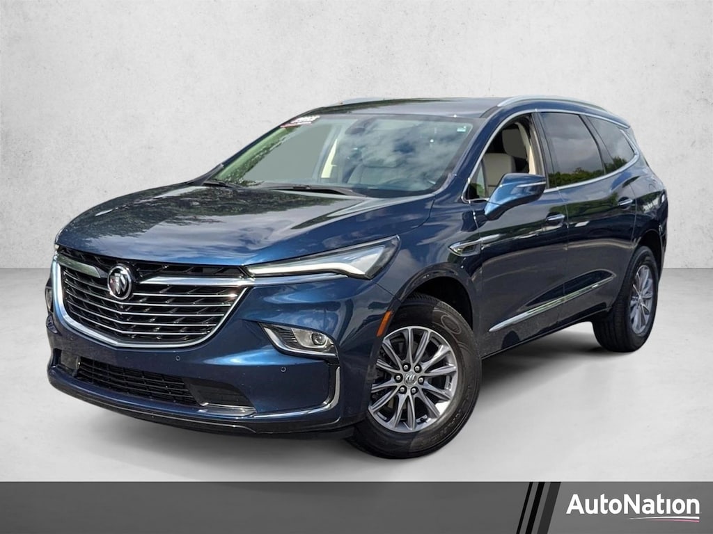 Used 2024 Buick Enclave Essence SUV