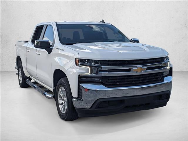 2022 Chevrolet Silverado 1500 LT photo 3
