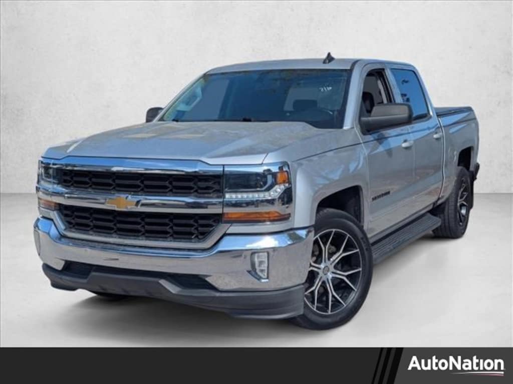 Used 2018 Chevrolet Silverado 1500 LT Truck Crew Cab