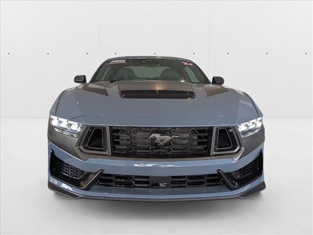 2024 Ford Mustang Dark Horse photo 2