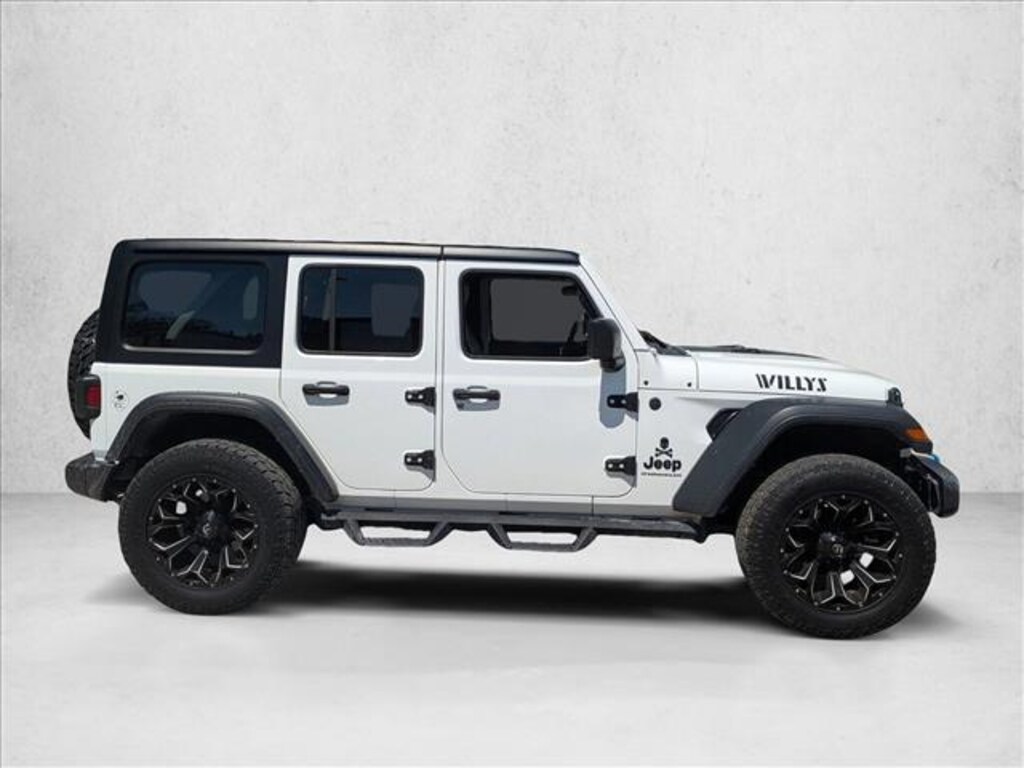 Used 2024 Jeep Wrangler Willys SUV