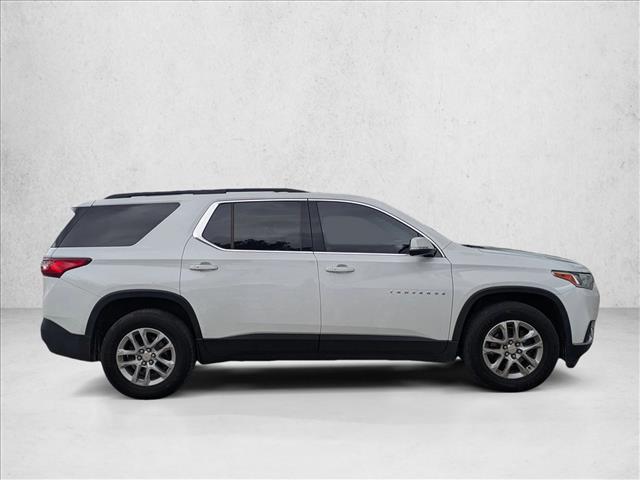2020 Chevrolet Traverse Leather photo 3