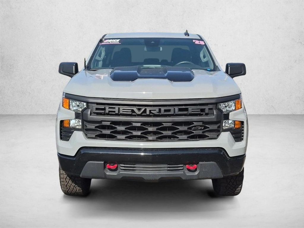 Used 2025 Chevrolet Silverado 1500 Custom Trail Boss Truck Crew Cab