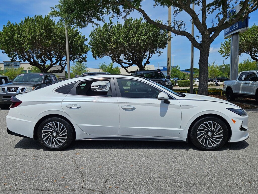 Used 2021 Hyundai Sonata Hybrid Limited Sedan