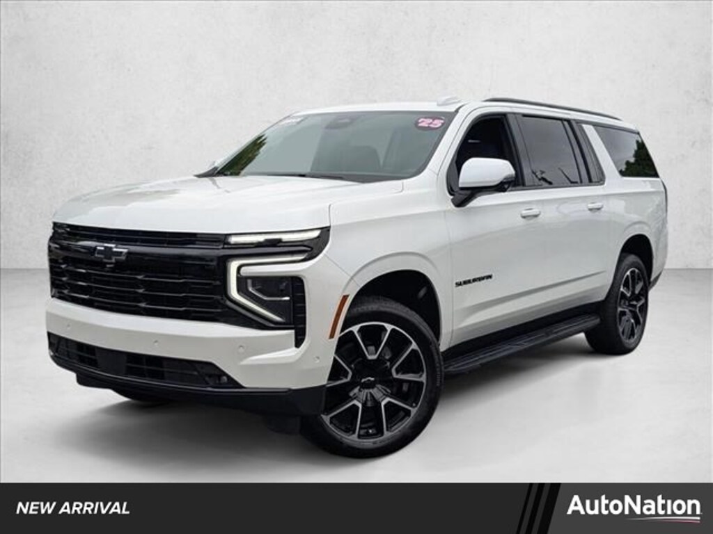 Used 2025 Chevrolet Suburban RST SUV